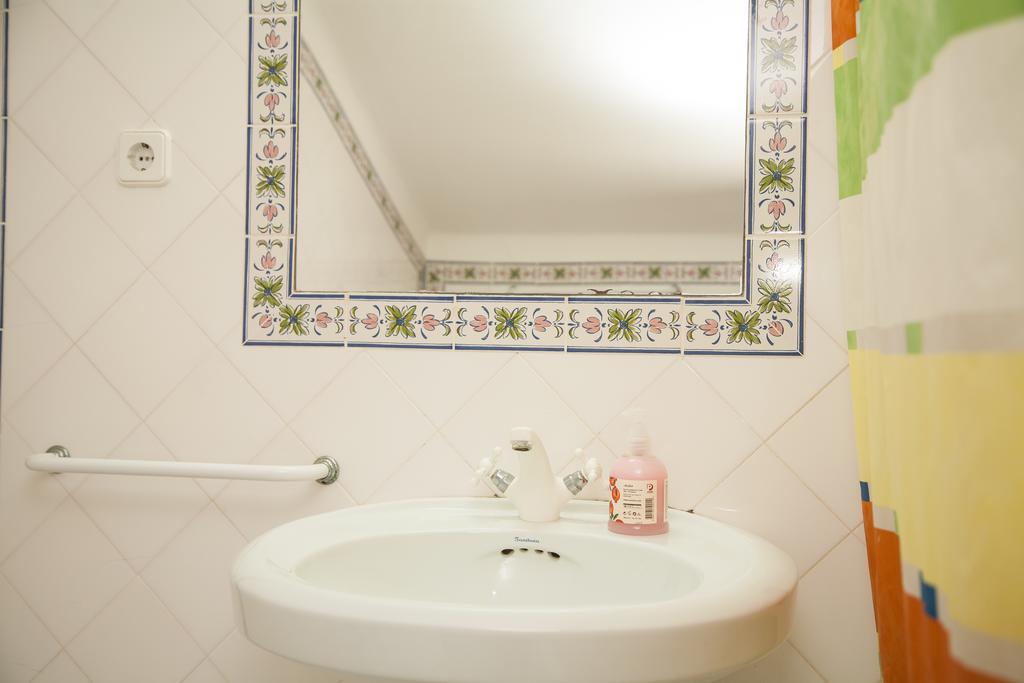 Sunshine Guest House Foz do Arelho Exterior photo